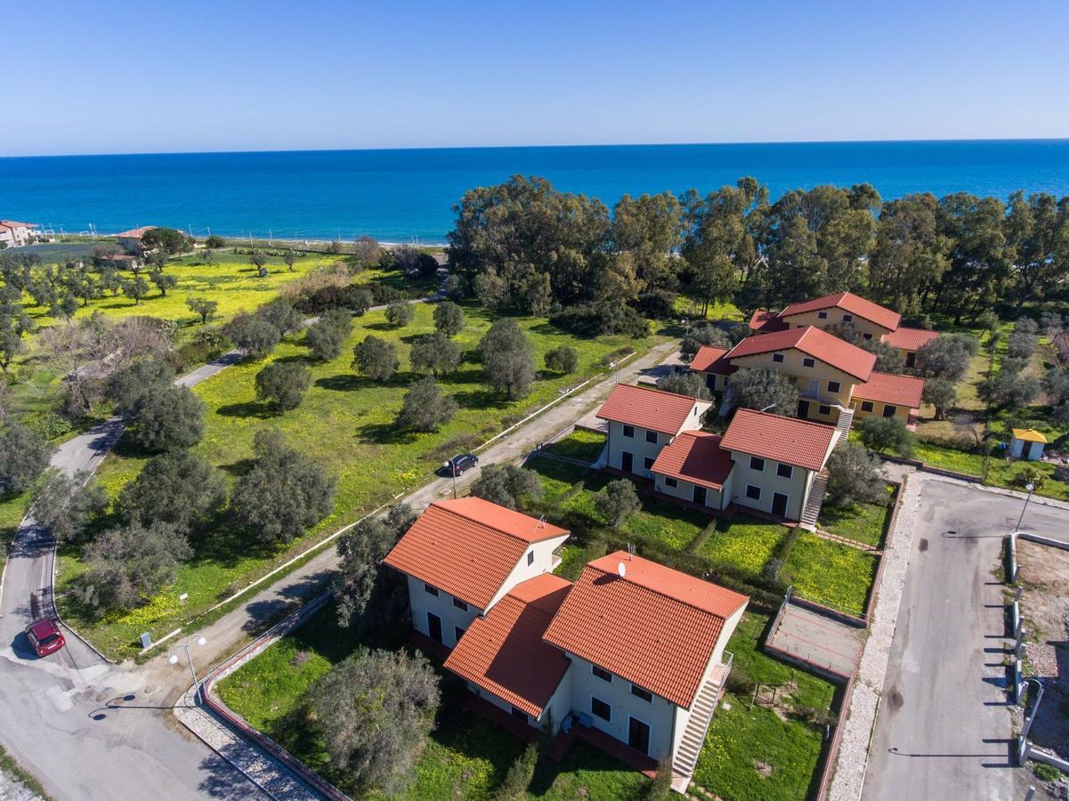 Residence Torretta Beach Crucoli Exterior foto