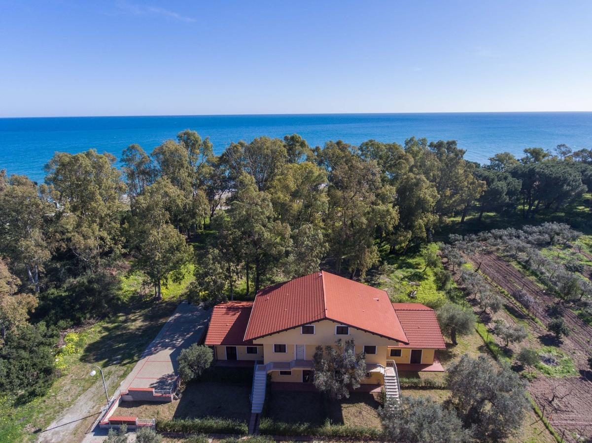 Residence Torretta Beach Crucoli Exterior foto